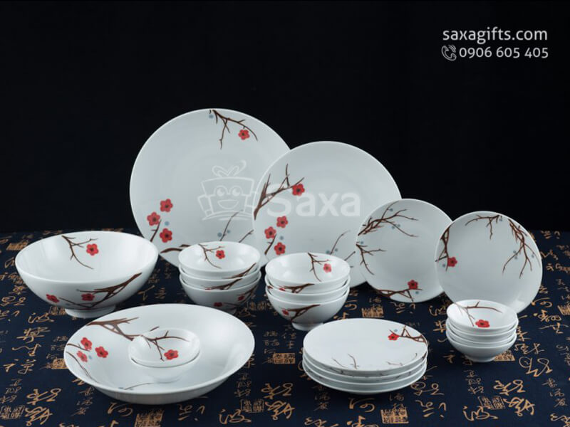 Ceramic dishes with logo printed and floral pattern