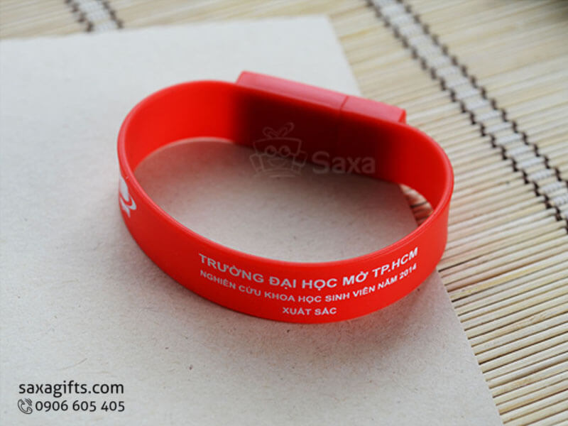 Rubber Bracelet USB with removable cap