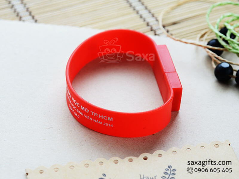 Rubber Bracelet USB with removable cap