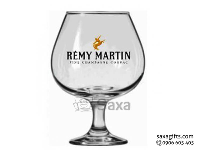 Glass mugs with logo printed, base in oval form, used to drink wine