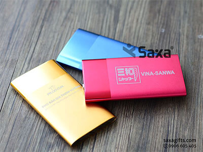 Power Bank 6000MAH capacity, opaque painted metal cover