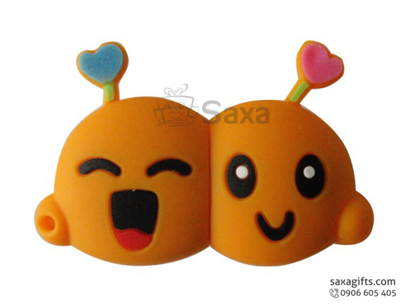 Rubber USB in 3D smiling couple shape