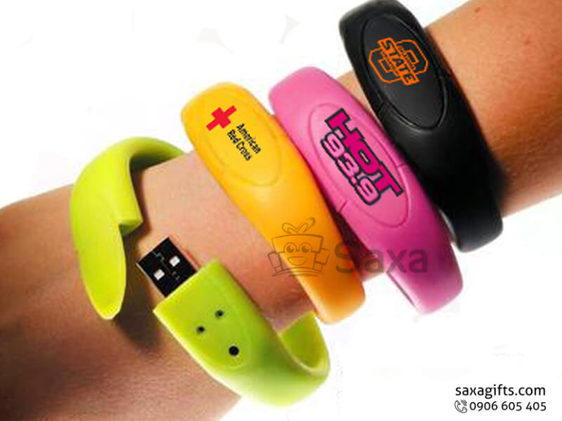 Bracelet Rubber USB with removable cap