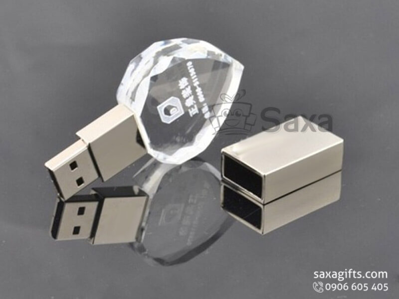 Usb pha lê hình trái tim độc đáo