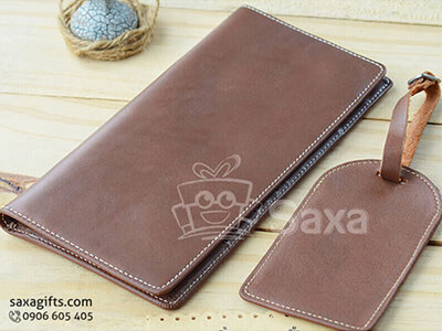 Office Giftset with logo printed: Leather Wallet ± Luggage tag