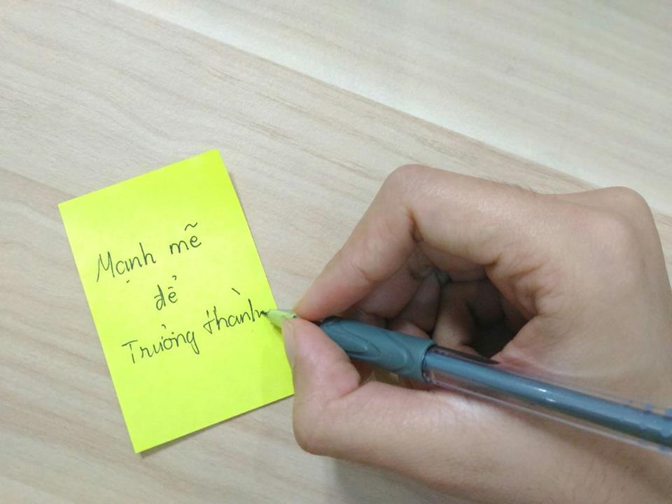 Mạnh mẽ để trưởng thành