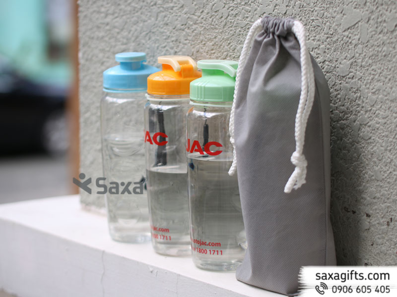 The sports water bottle made of plastic with the flip lid mixed two different colors - Sample 2 - Product of Vietnam