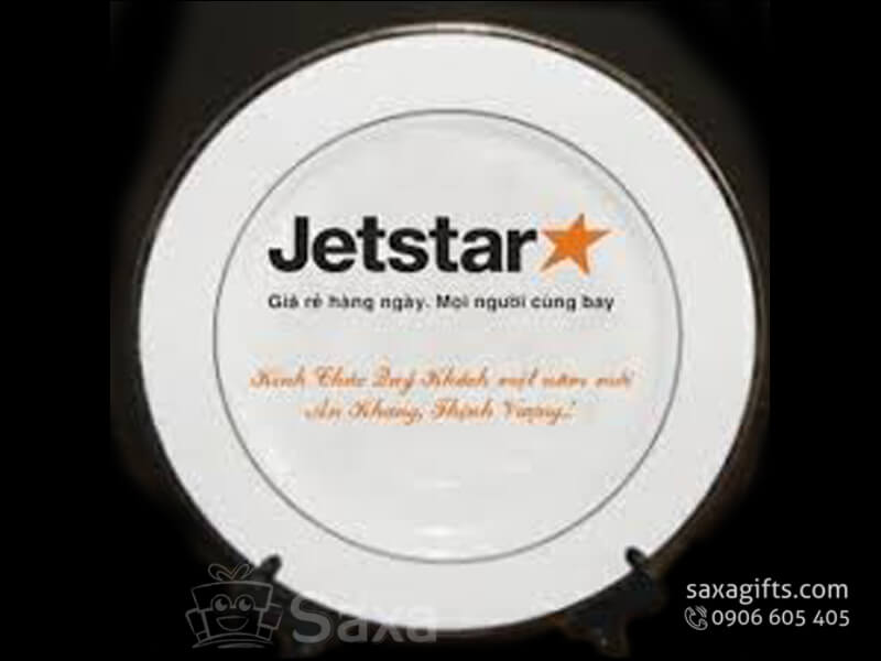 Dĩa sứ lưu niệm in logo Jetstar gốm Minh Long