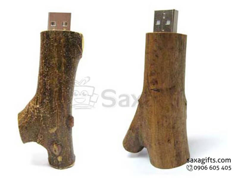 USB gỗ in logo nắp rời hình khúc cây độc đáo