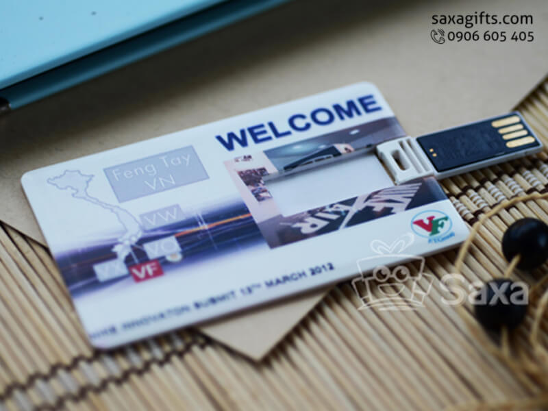 USB dạng thẻ nhựa in logo giá rẻ