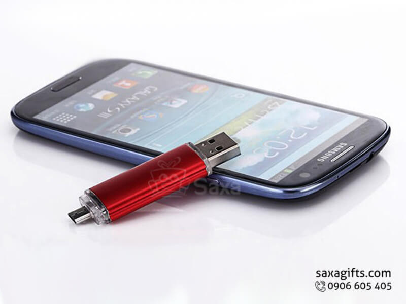 Usb on the go in logo nắp rời sơn mờ màu đỏ
