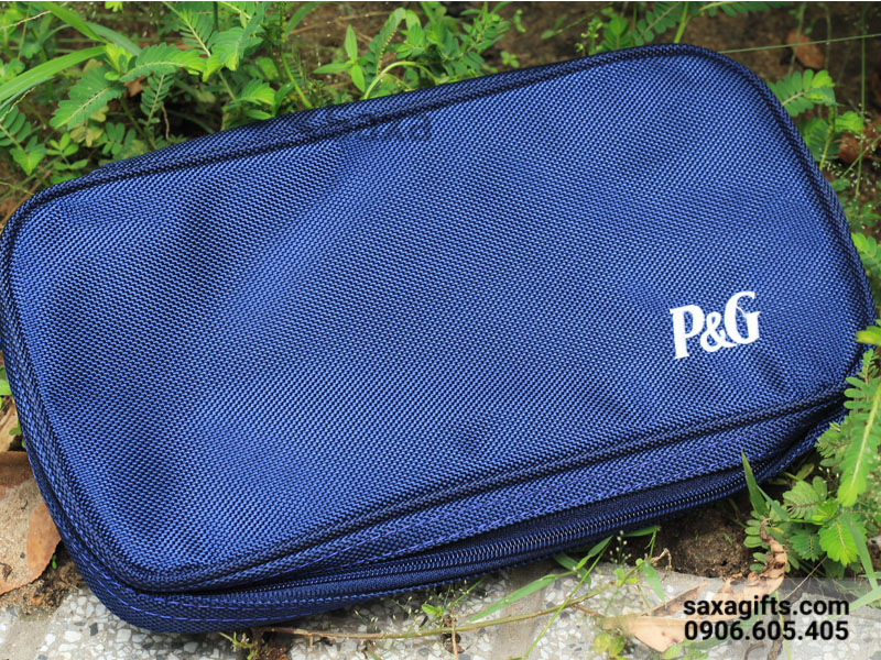Túi đựng đồ cá nhân bằng vải dù, thêu logo P&G