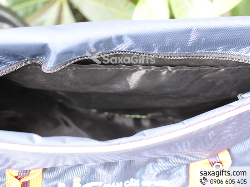 Túi du lịch vải dù 900PVC thêu logo công ty theo yêu cầu