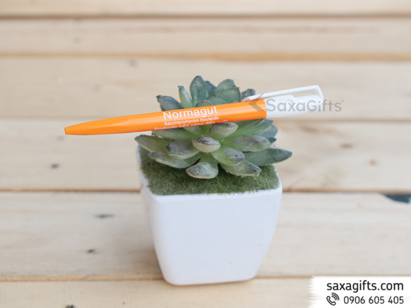 Bút Bi Nhựa Quảng Cáo Mẫu 32