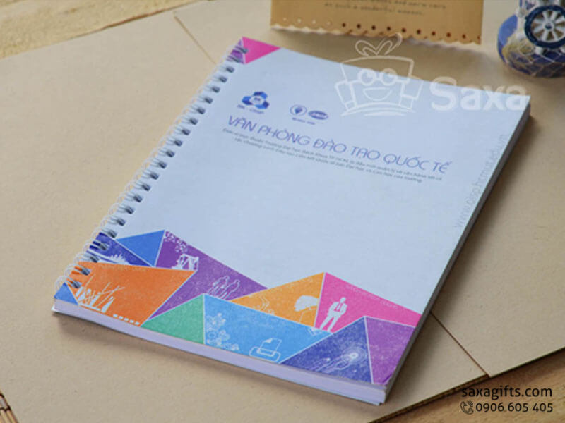 Sổ note lò xo in logo bìa giấy couche khổ A5