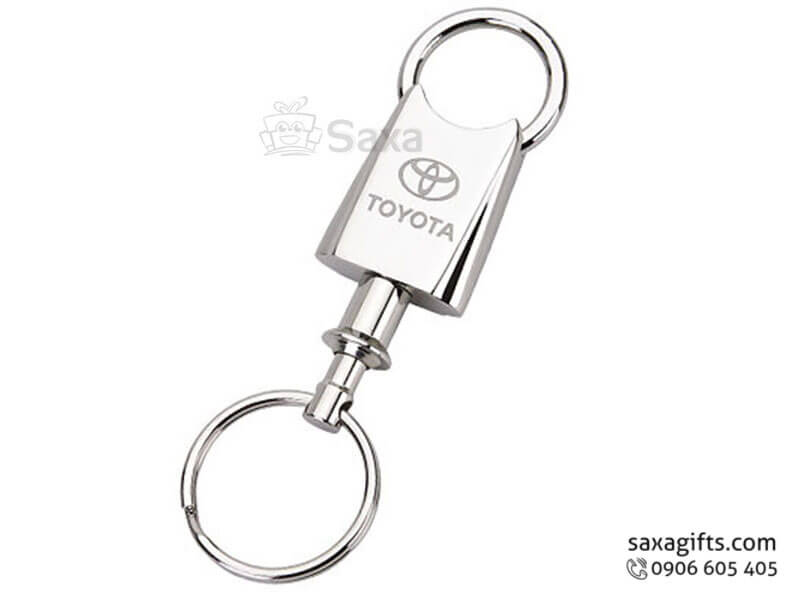 Móc khóa kim loại in logo hiệu Toyota